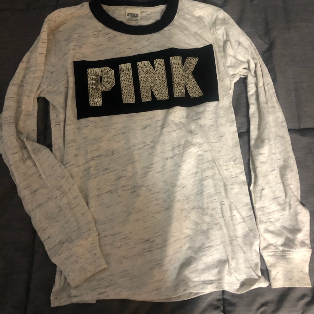 Super cute and sparkly VS PINK long sleeve t shirt